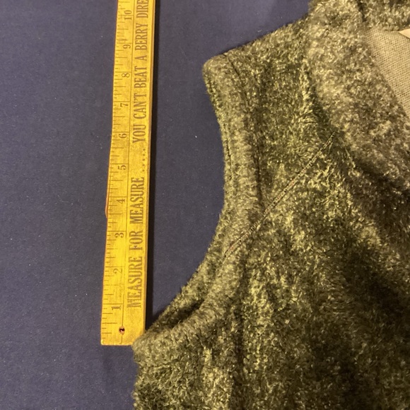 Woolrich vest with toggle buttons Womens medium - Picture 5 of 13